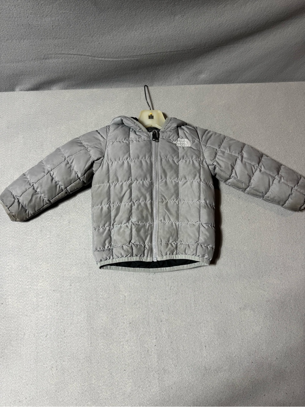 The North Face Reversible Thermoball Light Gray Puffer Jacket - 12-18 mo